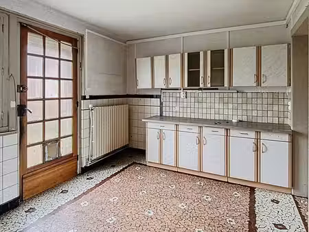 maison 6 pièces 82 m²