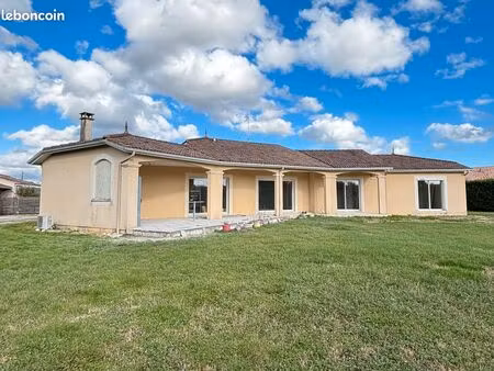 maison plain pied marmande -182 m² habitable +garage 64 m2 -terrain 1900 m²