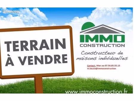 terrain 600 m² margaux