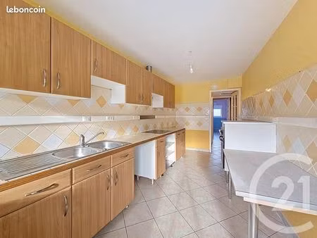 maison 2 pièces 62 m²