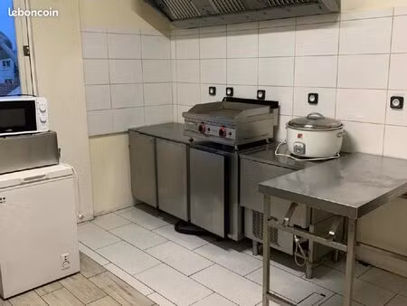 local traiteur 45 m²