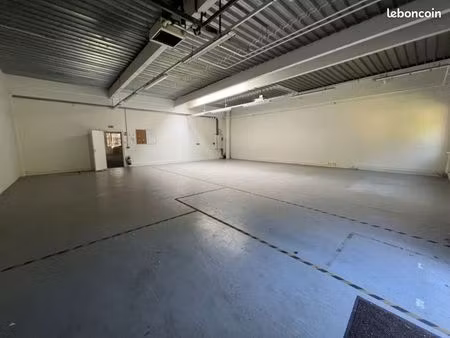 local d'activité 312 m²
