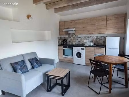 loue maisonnette avec jardinet à barre des cévennes