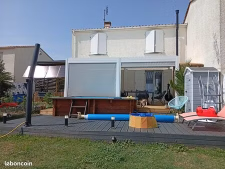 maison familiale et économe