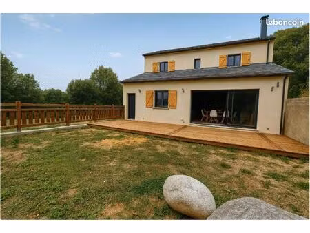 chalet 4 pièces 120 m²