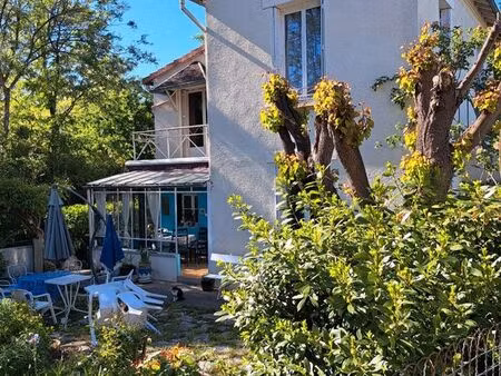 maison de ville perreux + grande usine