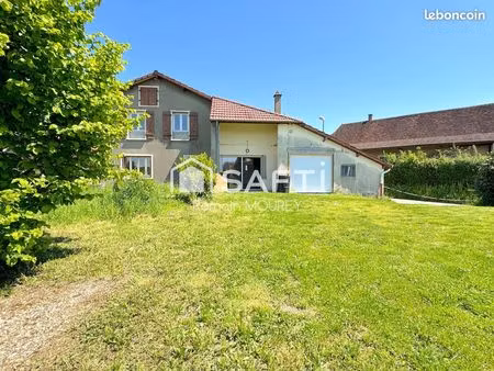 maison de village 6 pièces 142 m²