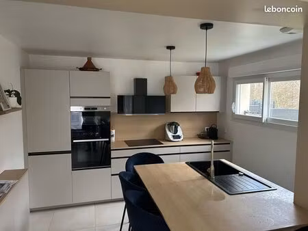 maison 130 m ² 5 pièces warmeriville