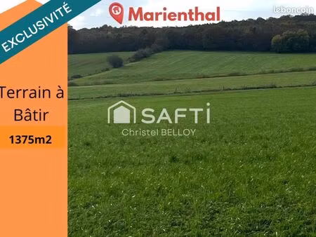 terrain 1375 m² barst