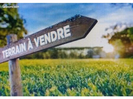 terrain 1084 m² nexon