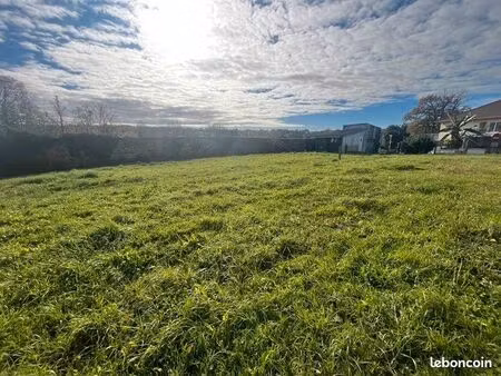 terrain 788 m² saint victurnien