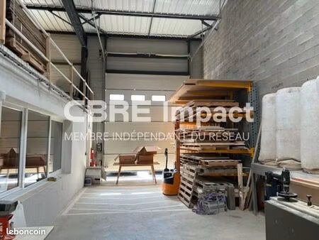 local d'activite 600 m² cernay-lès-reims