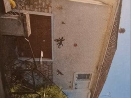 maison secteur monté rouge