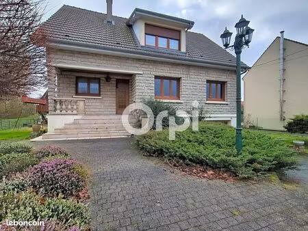 maison 6 pièces 148 m²