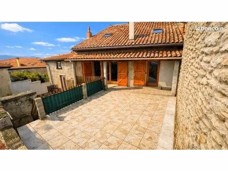 maison de village 4 pièces 99 m²