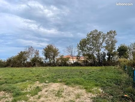 terrain 725 m² cahuzac