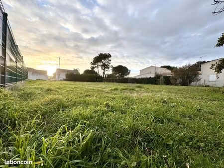 terrain 589 m² vaux-sur-mer