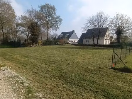 terrain centre pluvigner 861m2 viabilisé proximité centre ville et écoles