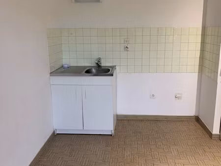 studio 26m2 balcon + cave