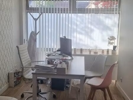 cabinet médical / paramédical 22 m² – vieux massy – wc privatifs – climatisé