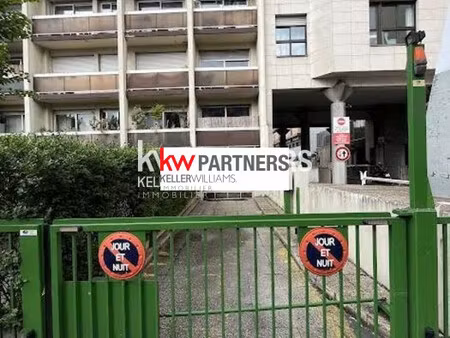 parking/box paris 20 - 75020