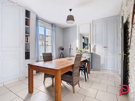 maison 5 pièces 120 m²