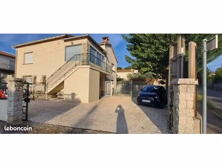 très bel appartement à louer