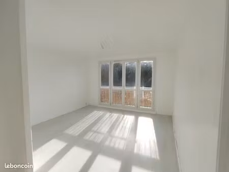 appartement t3 60m² maromme la maine