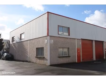 local d’activité à vendre 270 m² stockage + bureaux