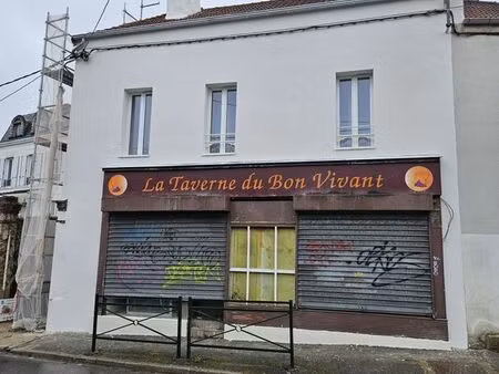 local commercial 60 m² brunoy