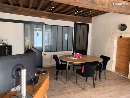 local commercial à louer à tournus