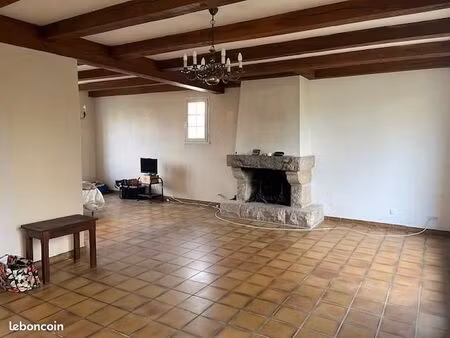 maison 6 pièces 155 m²
