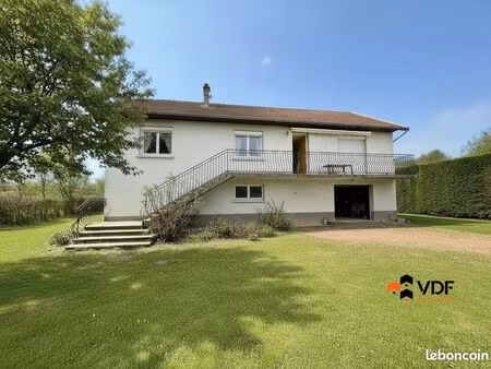 propriété 4 pièces 103 m²