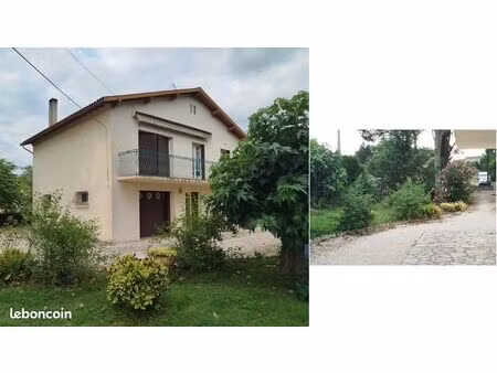 maison individuelle avec grand jardin