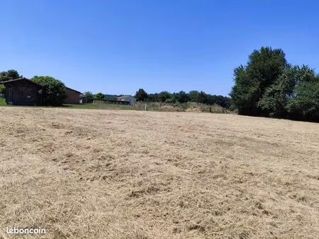 terrain 1754 m² montpon-ménestérol