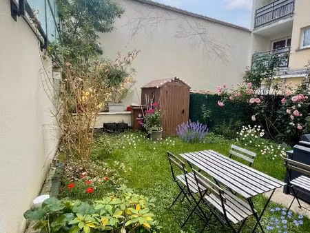 t3 rez-de-jardin 56 m² – jardin 50 m² – centre ecquevilly – parking - (particulier à parti