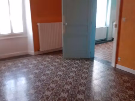 maison de village / immeuble de rapport