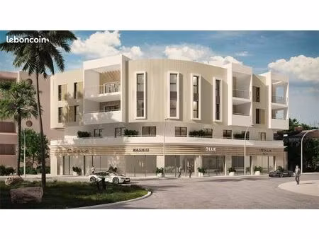 bureaux 128 m² fréjus