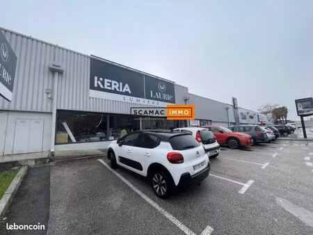 local commercial 390 m²