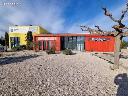 local commercial 50 m2