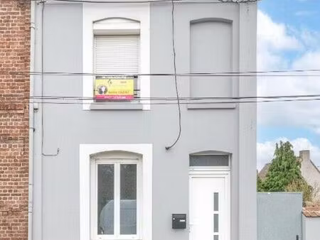 propriété 6 pièces 102 m²