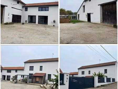 véritable corps de ferme sur 1hectar