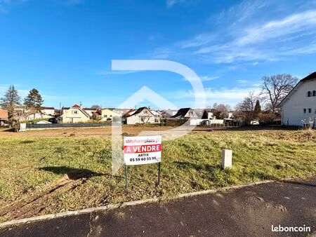 terrain 1660 m² artix