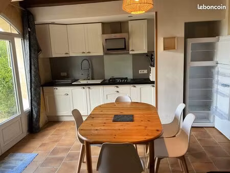 appartement 1 pièce 50 m²