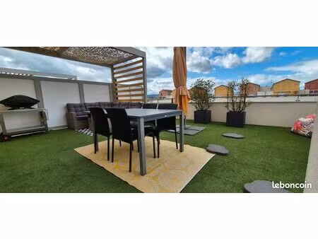 rare : appartement centre charnay avec terrasse 40 m2