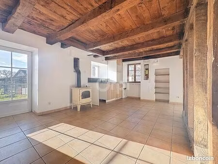 maison de village 2 pièces 49 m²