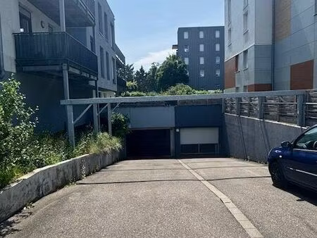 parking/box 17 m² strasbourg