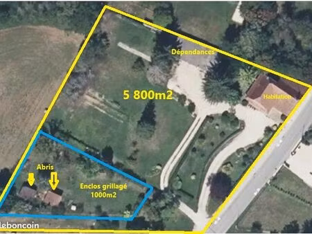 maison de plain-pied sur 1 400 m2 de terrain constructible