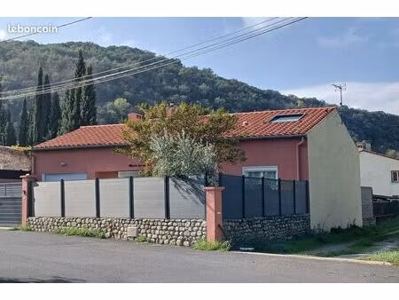 villa 4 pièces 147 m²