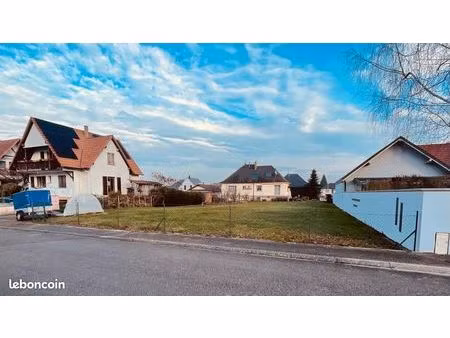 terrain 730 m² sessenheim